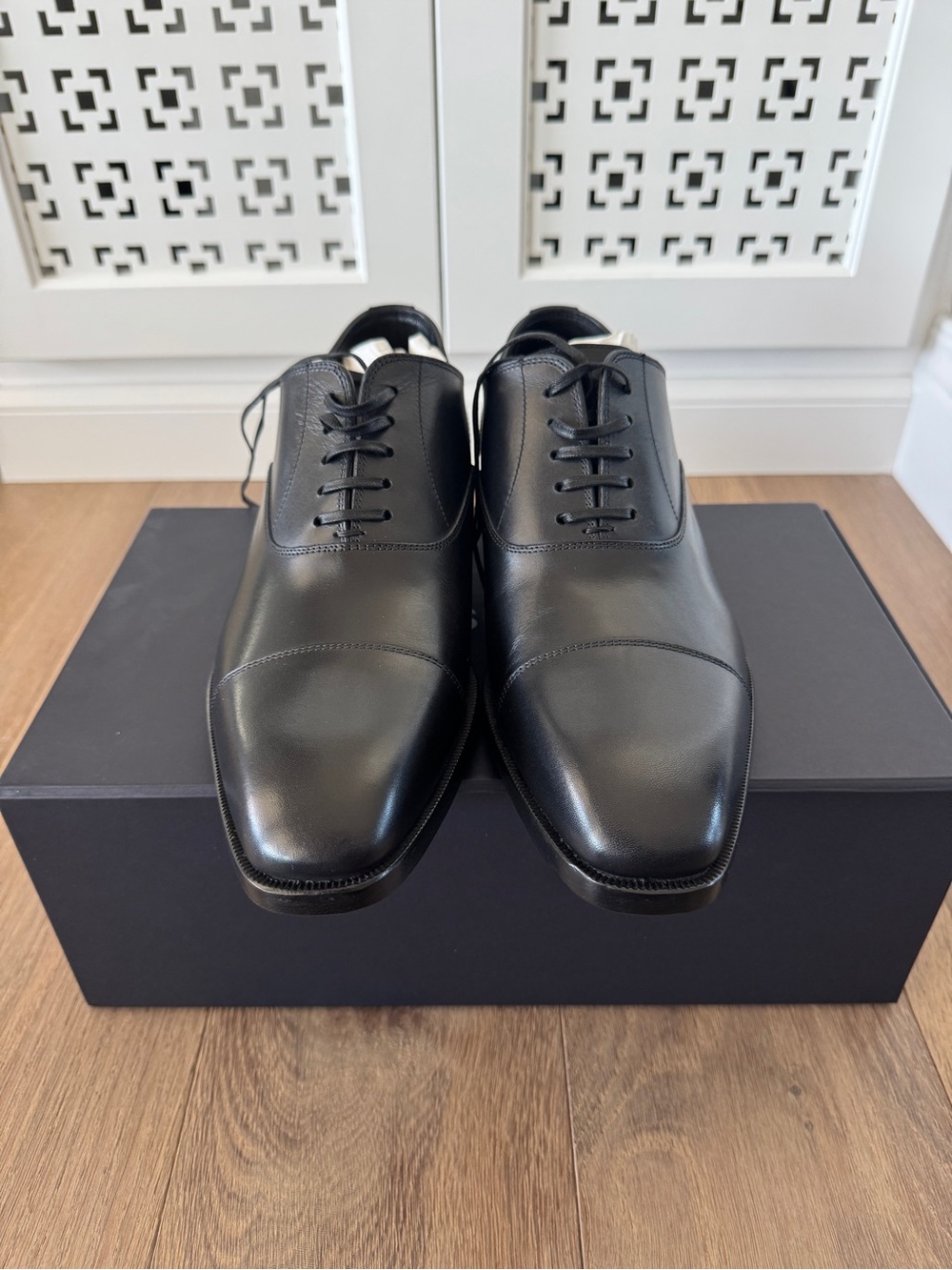 Black Leather Cap-Toe Oxford Dress Shoes - Suit Supply New in Box